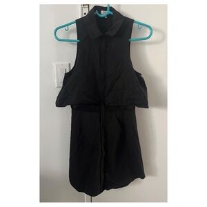 Tobi Black Collared Sleeveless Dress Size Medium